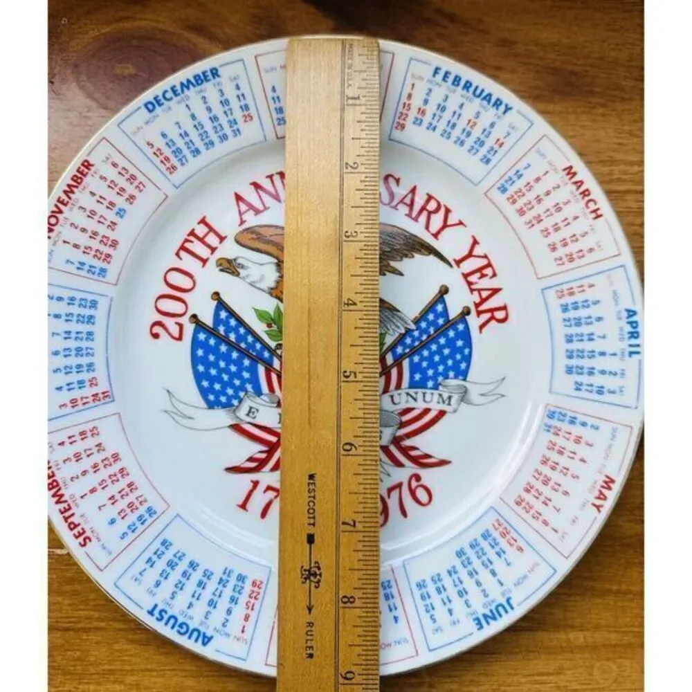 N/A souvenir plate